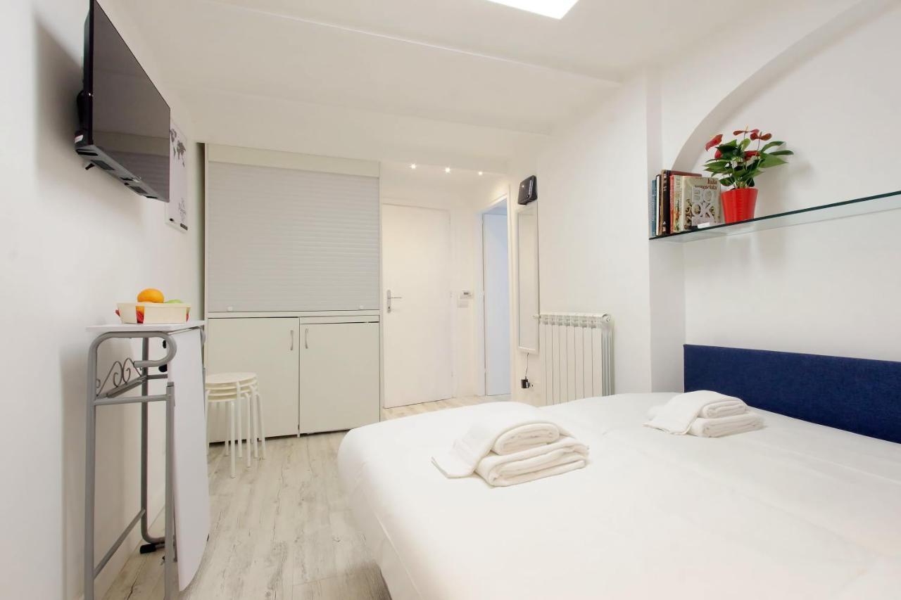 Ych-Confortevole Suite Al Colosseo Rom Eksteriør billede